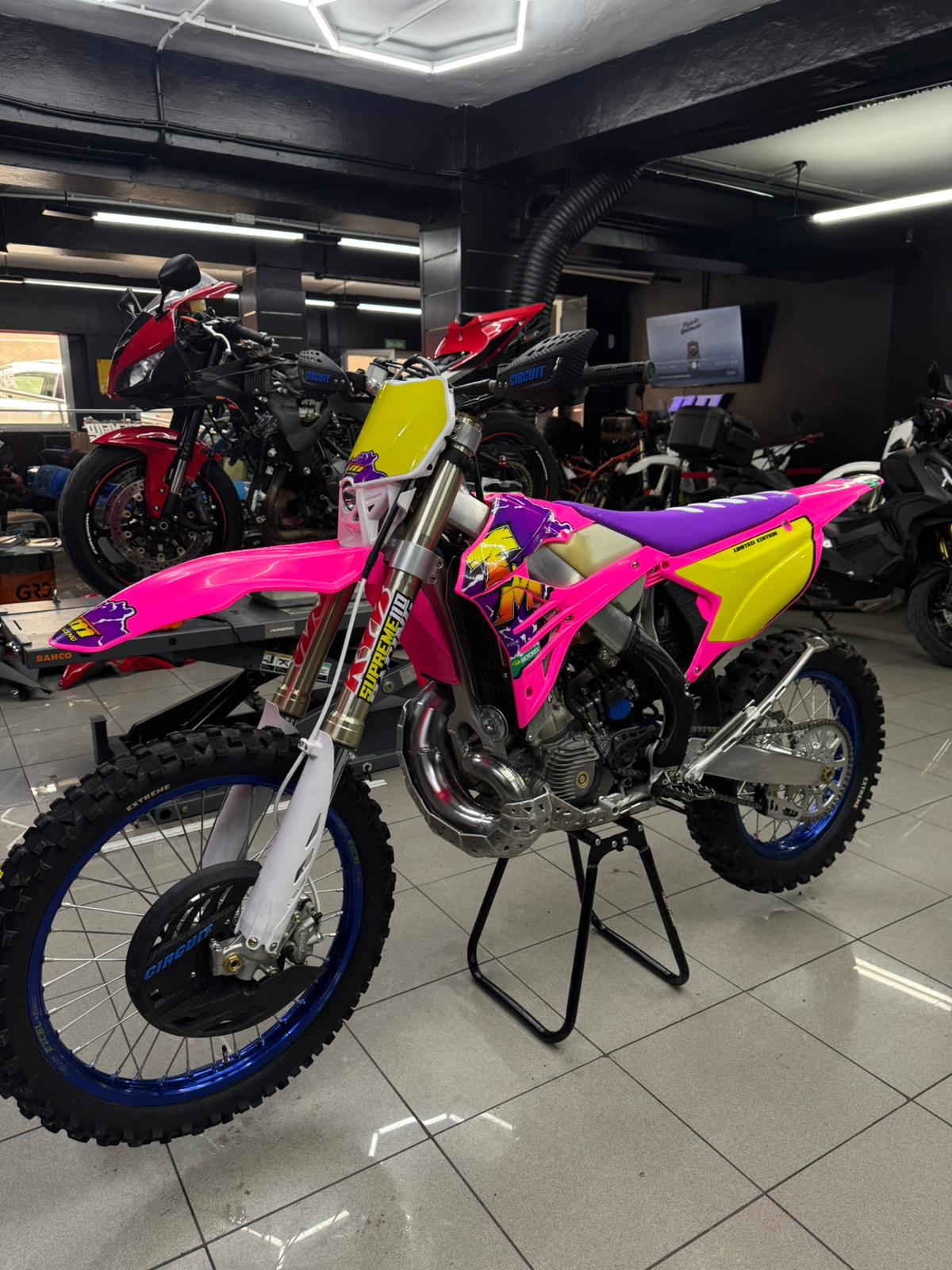 TM RACING 2T FI 2025