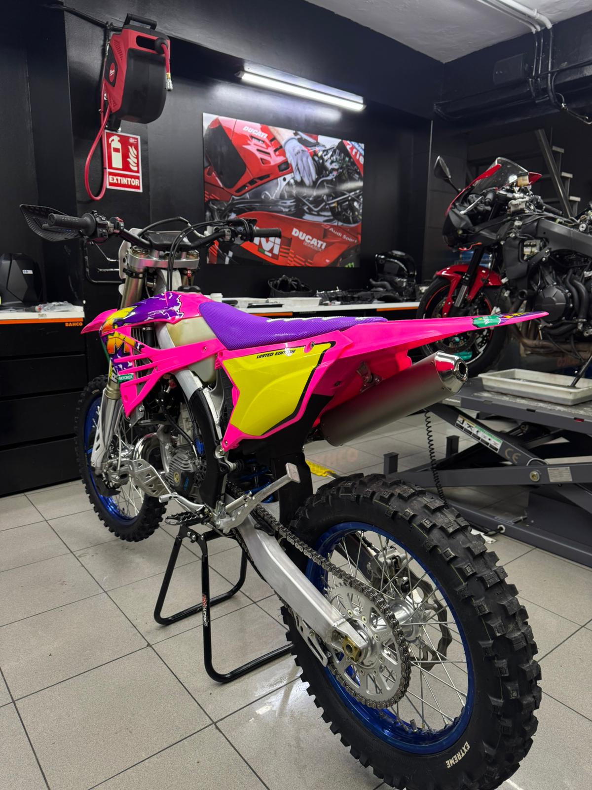 TM RACING 2T FI 2025