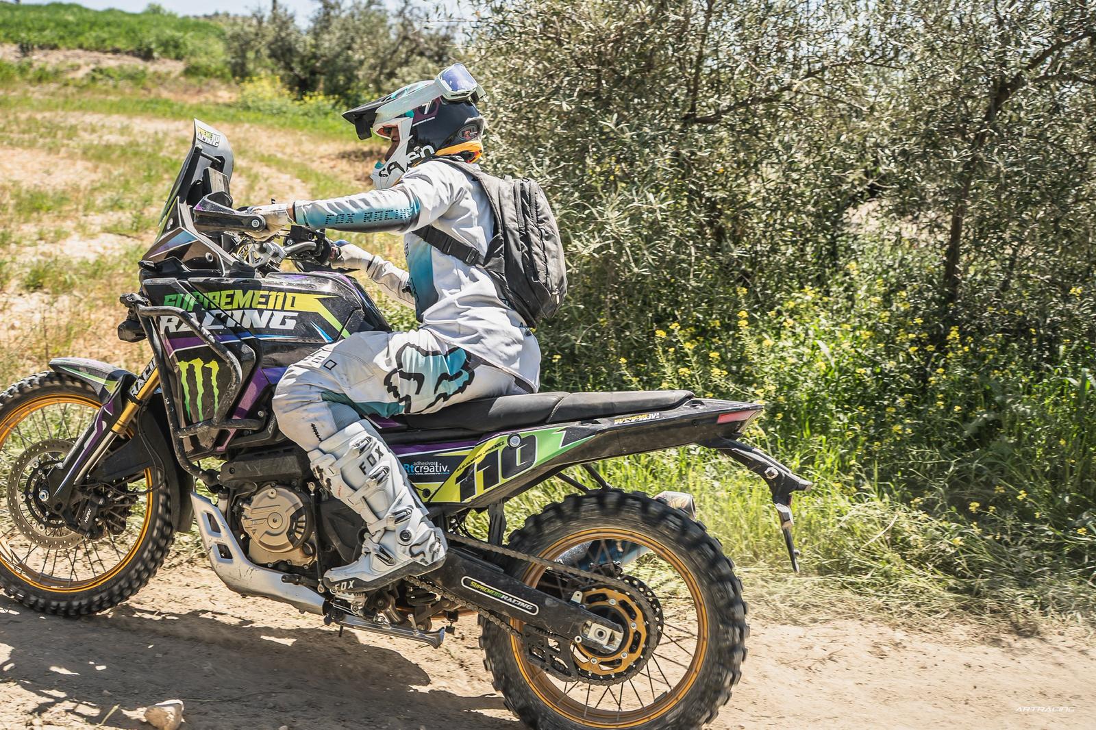 KIT VINILOS "SUPREME RACING 110" OFFICIAL RACE , VOGE 800 RALLY